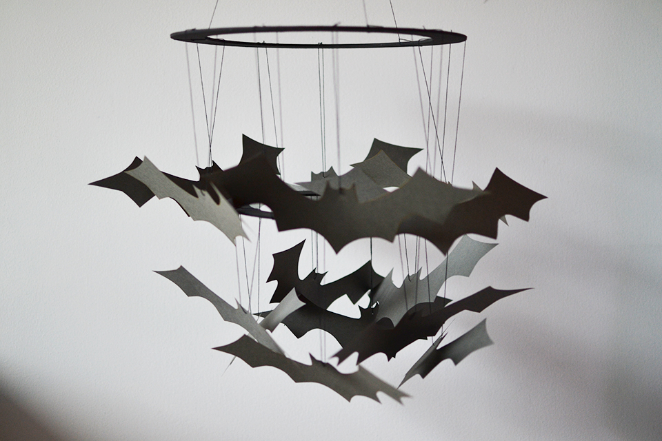 DIY Halloween Hanging Bats