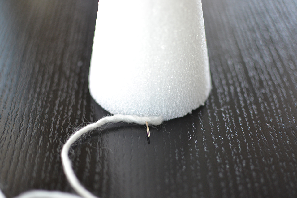 DIY Holiday Yarn Trees DIY Holiday Yarn Trees