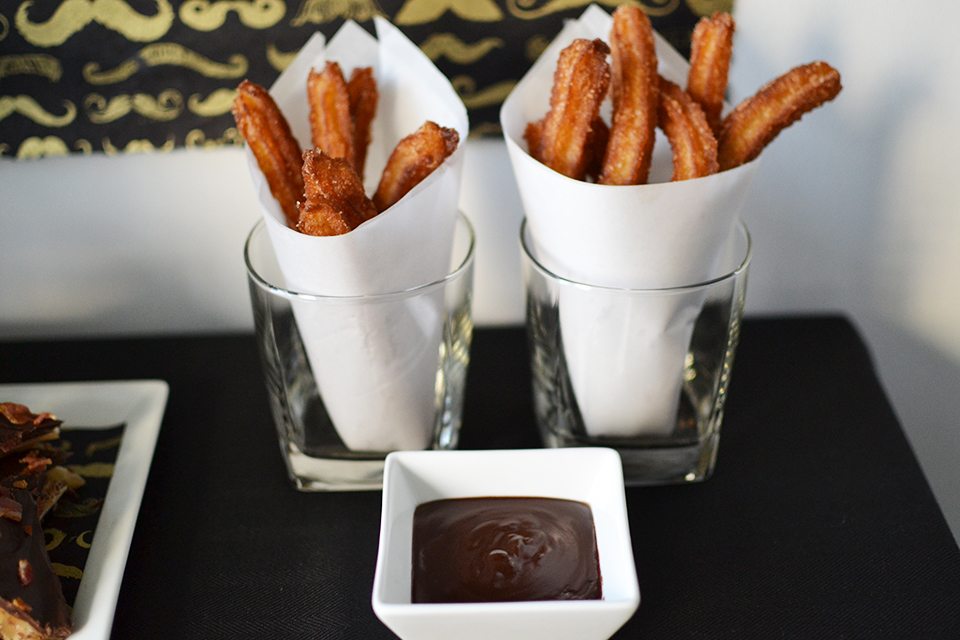 Churros With Jack Daniel's Whiskey Sauce Churros With Jack Daniel's Whiskey Sauce