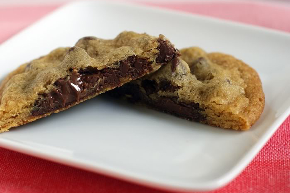 Nutella Stuffed Chocolate Chip Cookies