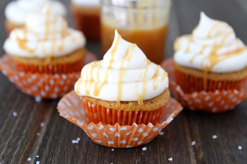 Brown Butter Pumpkin Cupcakes With Salted Caramel Frosting