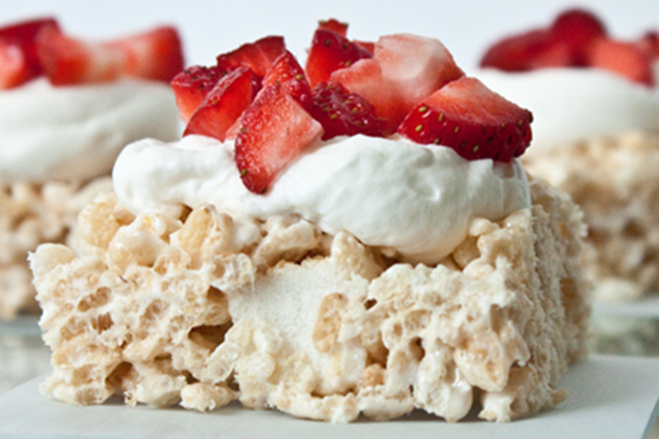 Strawberry Shortcake Rice Krispies Treats