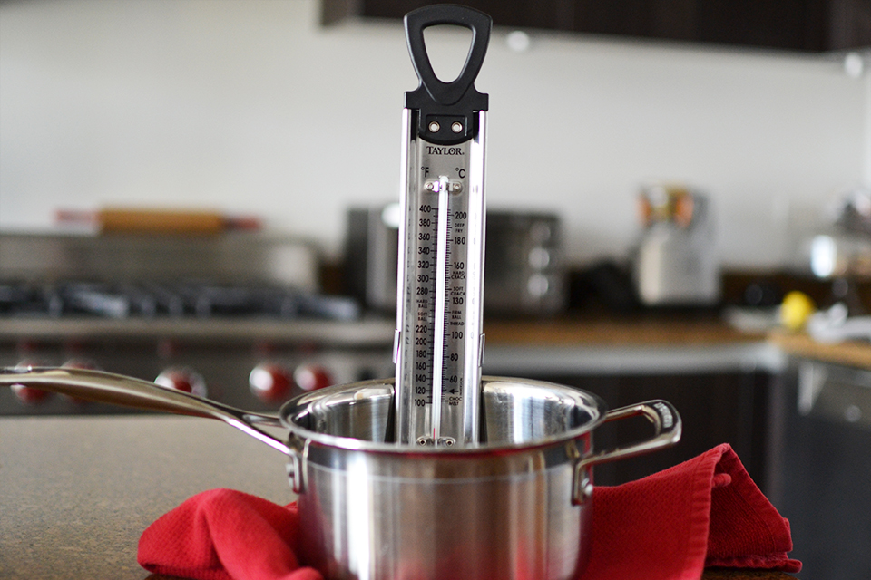 Calibrating a Candy Thermometer & Candy Thermometer