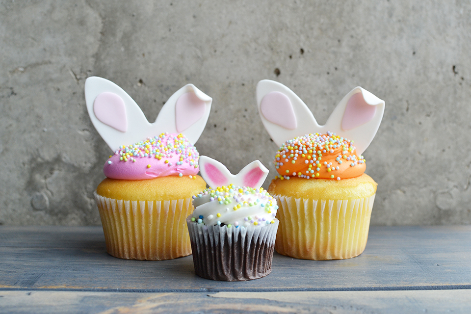 Fondant Bunny Ears Tutorial: How To Make Your Own Fondant Bunny Ears Cupcake Toppers