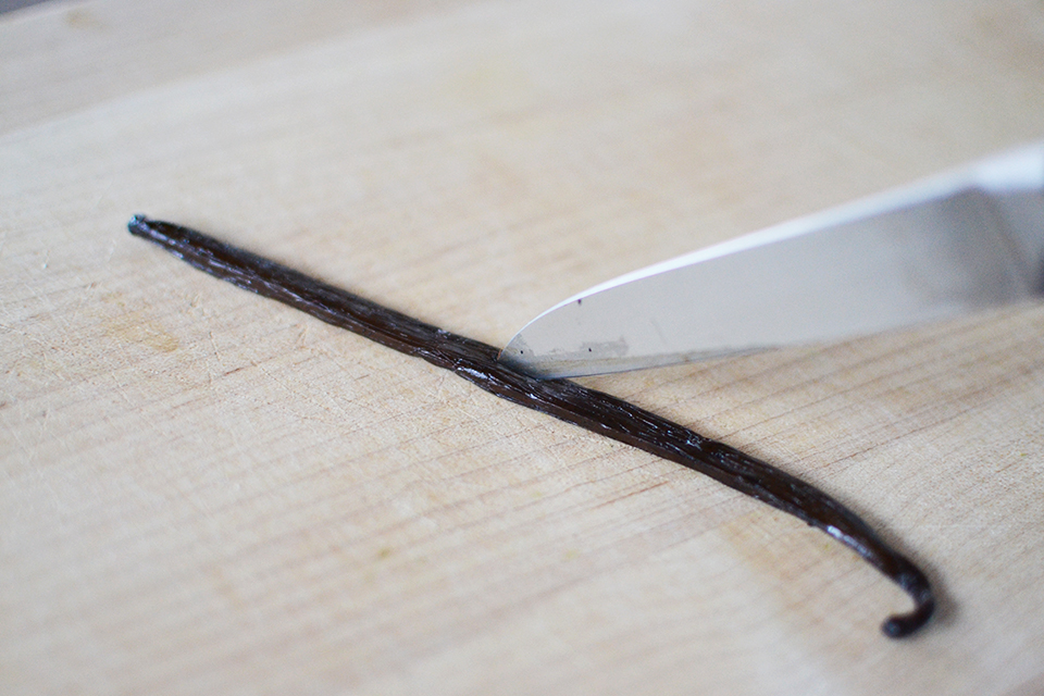 Homemade Vanilla Extract Tutorial Homemade Vanilla Extract Tutorial