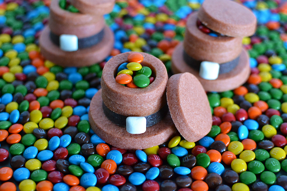 Pilgrim Hat Surprise Cookies Tutorial Pilgrim Hat Surprise Cookies Tutorial