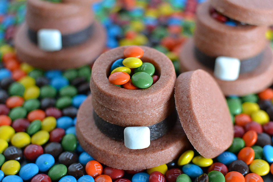 Pilgrim Hat Surprise Cookies Tutorial Pilgrim Hat Surprise Cookies Tutorial